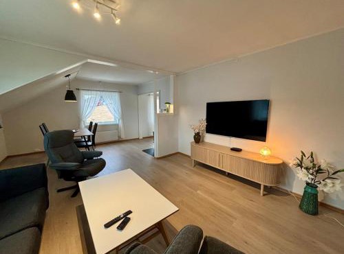 Bright apartment with a view by the sea