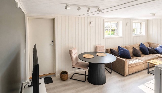 Bright & Spacious Guest Suite Near Drammen in Drammen