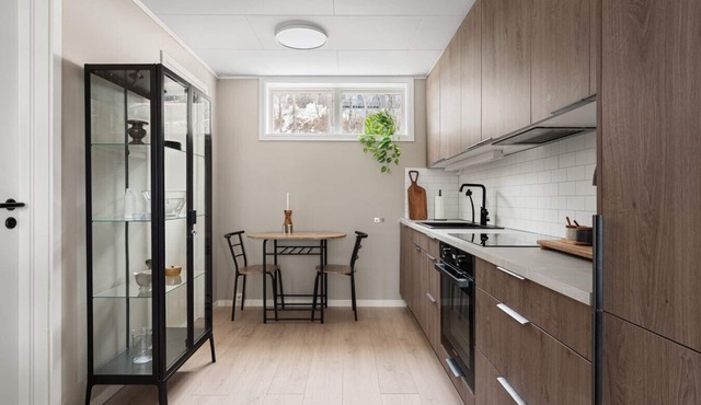 Bright & Stylish Apartment