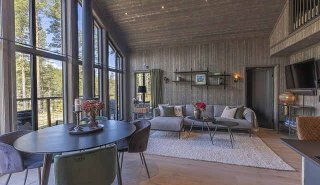Cabin by the river with private terrace