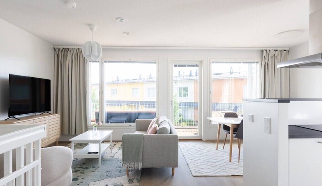 Casa Painter - 4BR terraced house with sauna near airport in Vantaa