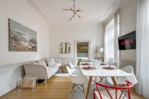 Central 3BR Apartment by Royal Palace & Old Town in Stockholm