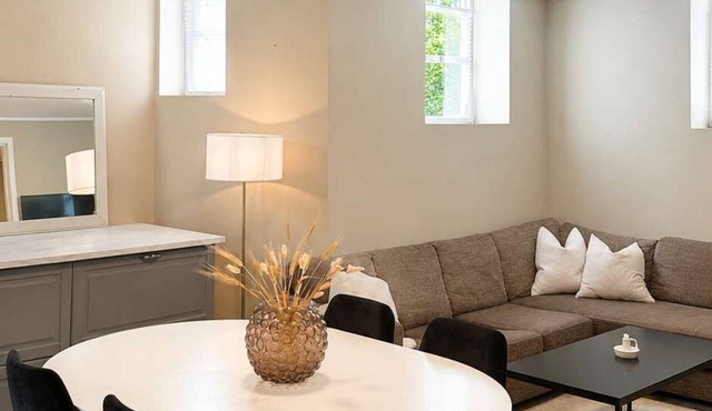 Central Haugesund Apt w/Free Parking & Fast WiFi in Haugesund