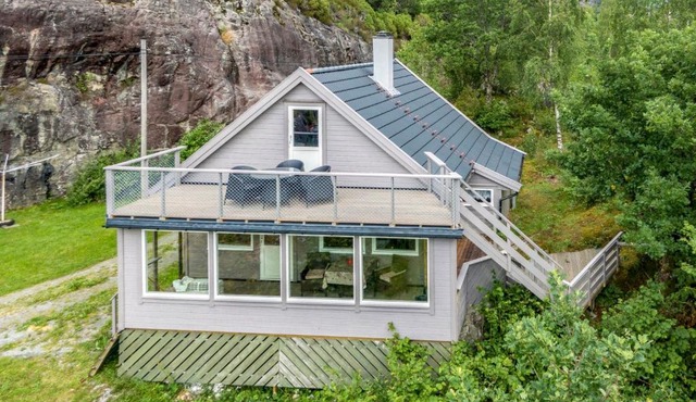 Chalet Åkrafjorden - FJH340 by Interhome