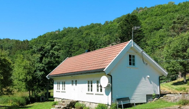 Chalet Nedregård by Interhome