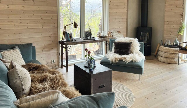 Charming cabin in Jotunheimen in Tessanden