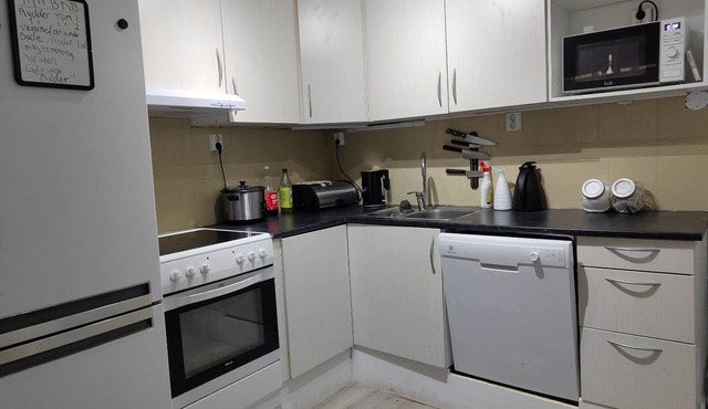 Charming Renovated Flat in Scenic Dale, Vaksdal