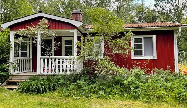Charming Småland holiday home near Lake Mien