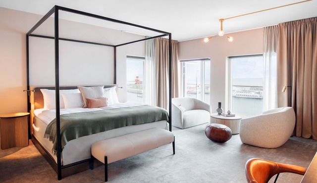 Clarion Hotel Sea U