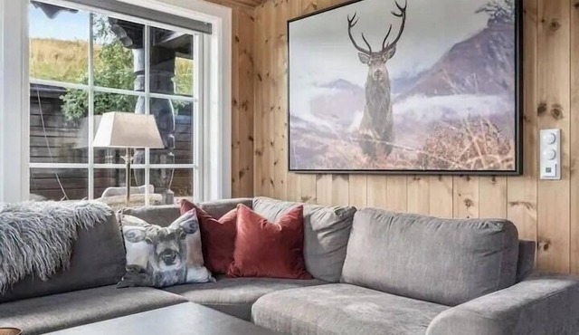Classic mountain cabin near Gaustablikk