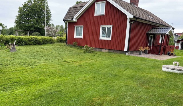 Classic, spacious 129 sqm Swedish house near the lake in Unnaryd in Unnaryd