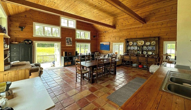 Converted barn by Hove archipelago