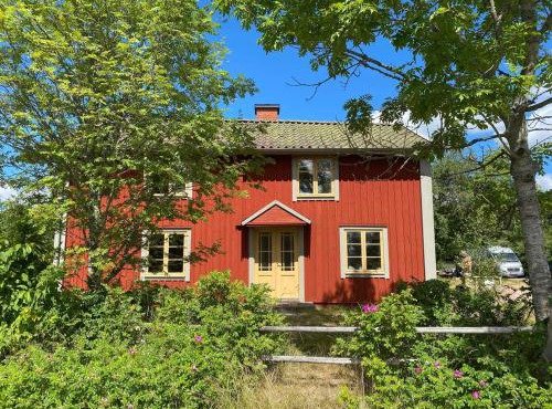 Cosy cabin in the heart of Småland in Or