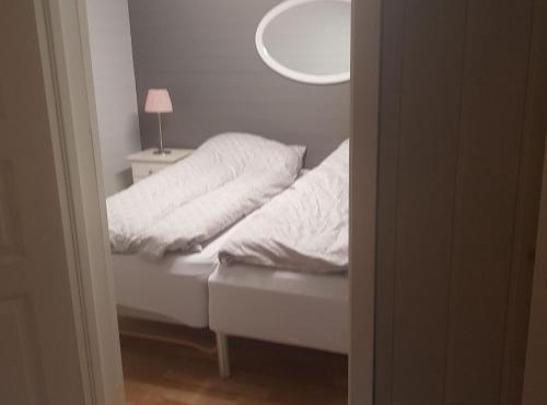 Cosy living room, bedroom and bathroom and kitchen area