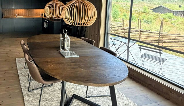 Cottage with panoramic views over Tunhovdfjorden in Buskerud