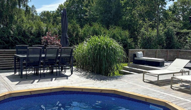 Cottage with pool by nature reserve near Kalmar in Kalmar län