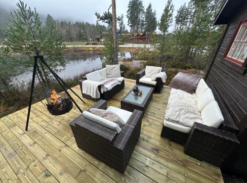 Cozy cabin with great view and immediate proximity to the ski resort and swimming area
