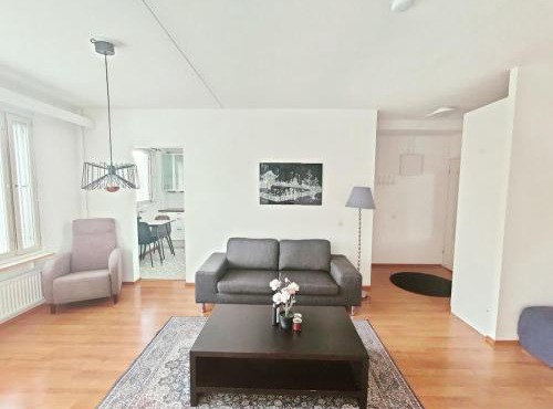 Cozy Espoo Getaway with Free Parking & Near Iso Omena