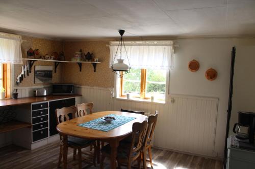 Cozy Farm Cottage near Romme Alpin and Other Outdoor Activities in Dalarna Free WIFI Free Parking