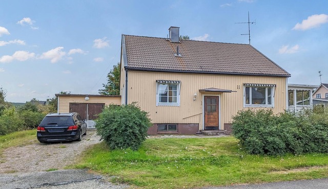 Cozy home in Bastuträsk with WiFi