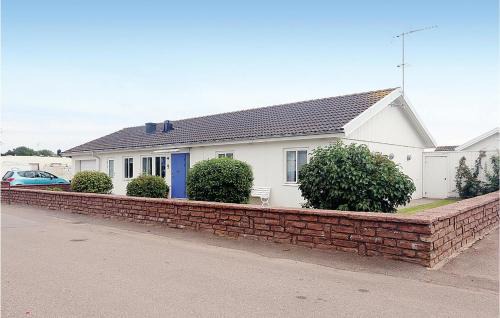 Cozy Home In Borgholm With Sauna