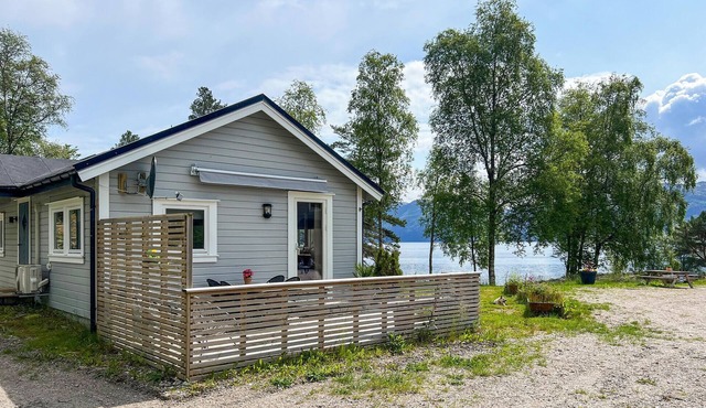 Cozy home in Lavik with house a panoramic view