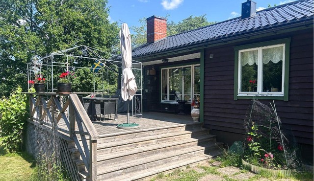 Cozy Home In Nynäshamn With Ethernet Internet