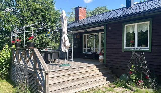 Cozy home in Nynäshamn with ethernet internet