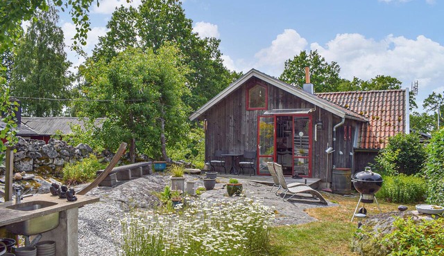 Cozy home in Ronneby with WiFi