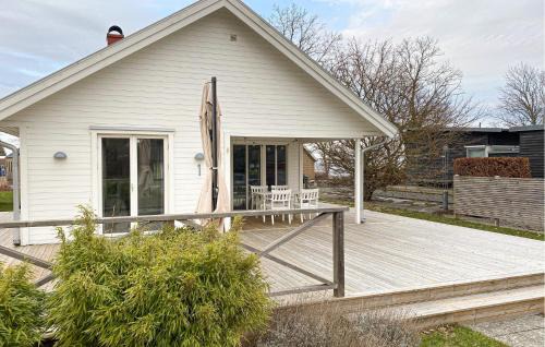 Cozy Home In Sölvesborg With House Sea View