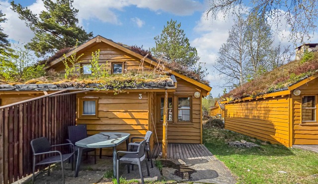 Cozy home in Tjørhom with sauna