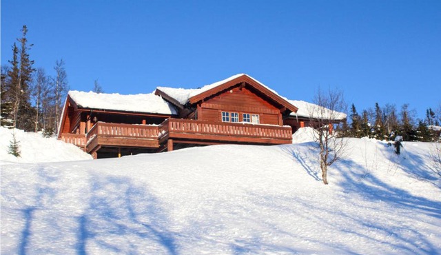 Cozy Home In Tuddal With Kitchen