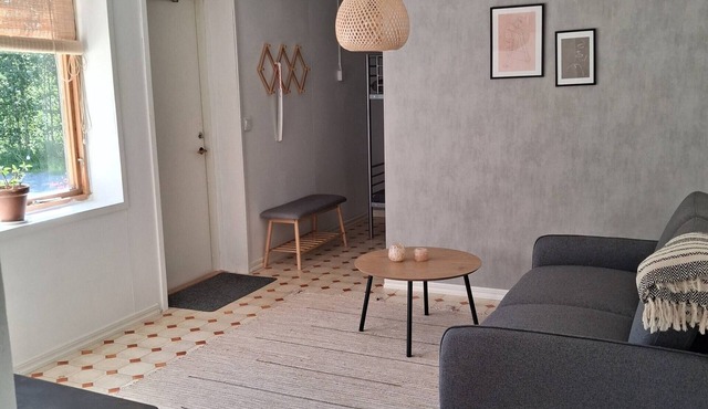 Cozy Place Near Nature and Bath in Bullaren