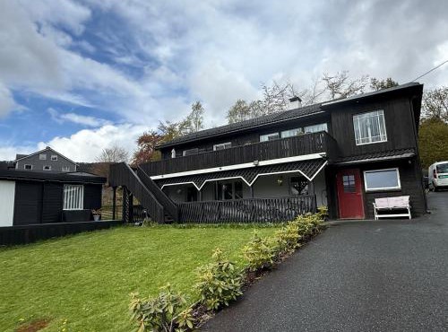 Cozy Private Studio with Separate Entrance