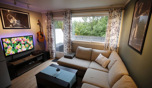 Cozy two-story apartment with a sauna in Tromsø