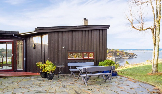 Cozy vacation home in a great location near the fjord.