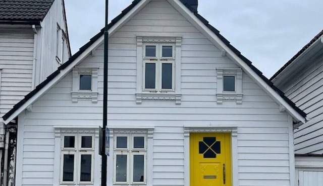 Den Gule Døren