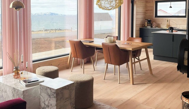 Design cabin by the sea with Northern Lights