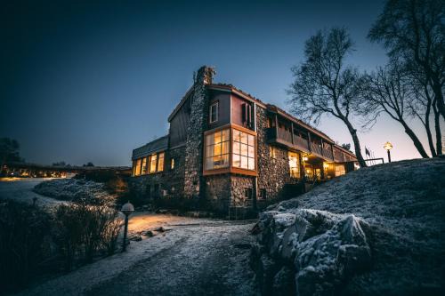 Dolmsundet Hotell Hitra