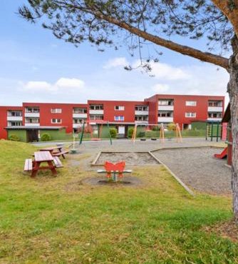 Easy to came to Trondheim Spektrum Short distance to the town and the forest