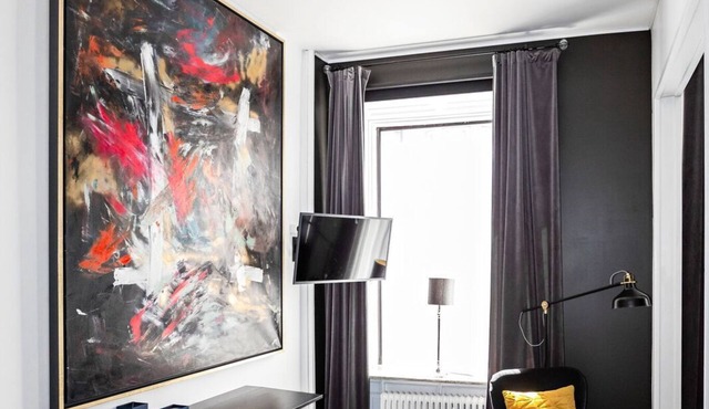 Eight Rooms