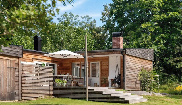 Embrace the island life and natural wilderness in Vätö