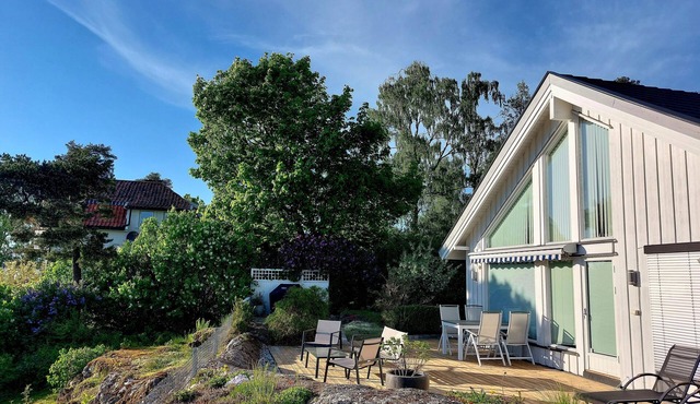 Enjoy breathtaking Oslo Fjord views with your own private beach hut in Akershus