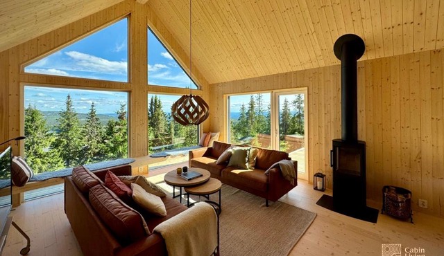 Exclusive Cabin Sjusjøen Stunning Views & Sauna in Ringsaker