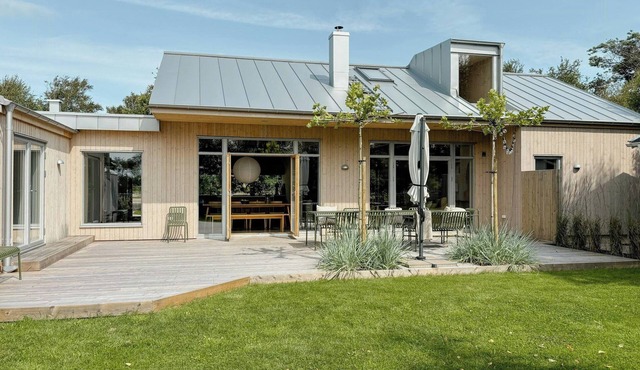 Exclusive coastal design house for families