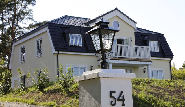 Exclusive, newly built archipelago villa with beautiful ocean views, just 45 minutes from Stockholm