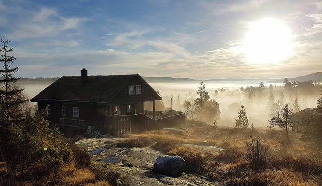 Family cabin with a view at Kyrkjebygdheia