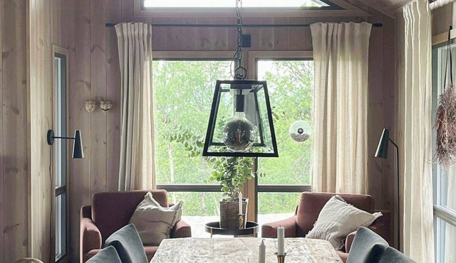 Family cabin with Jotunheim mountain views