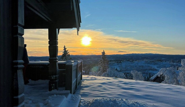 Family cabin with panoramic views in Aurdalsåsen in Aurdal
