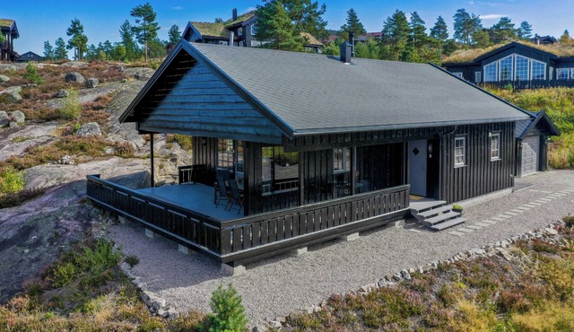 Family cabin with views of Nisser and Vrådal